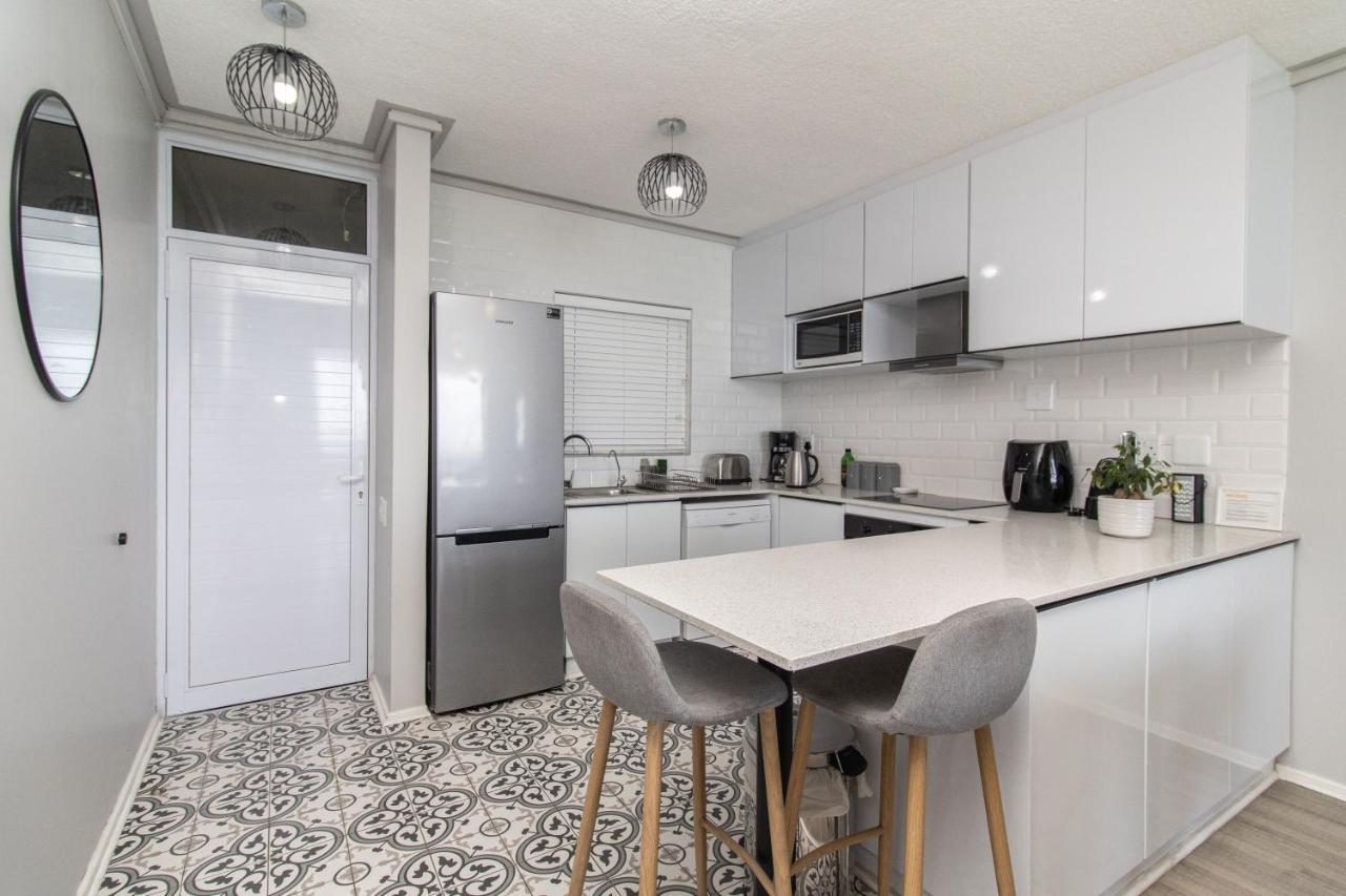 Brookes Hill Suites Luxury Apartment 124 Port Elizabeth Esterno foto