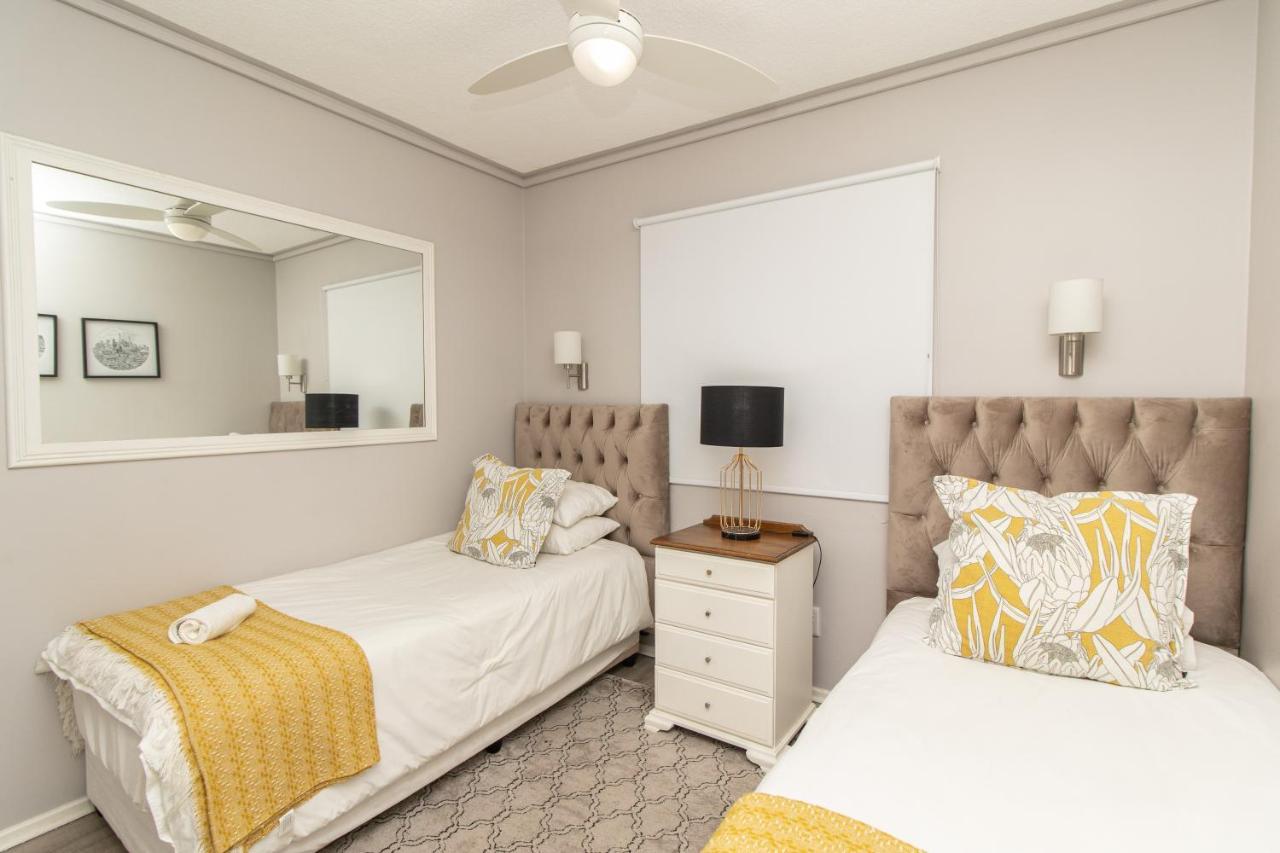 Brookes Hill Suites Luxury Apartment 124 Port Elizabeth Esterno foto